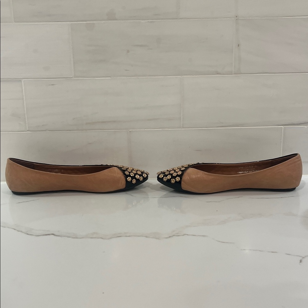 Jeffrey Campbell Flats Natural Black Studded Leather, Size 8 - Picture 5 of 13